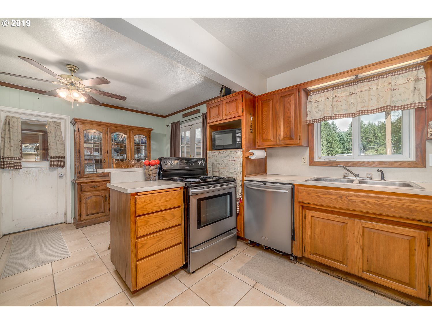 78920 Adams Road Cottage Grove, OR 97424 - Photo 17 of 30 Gallery Image 17