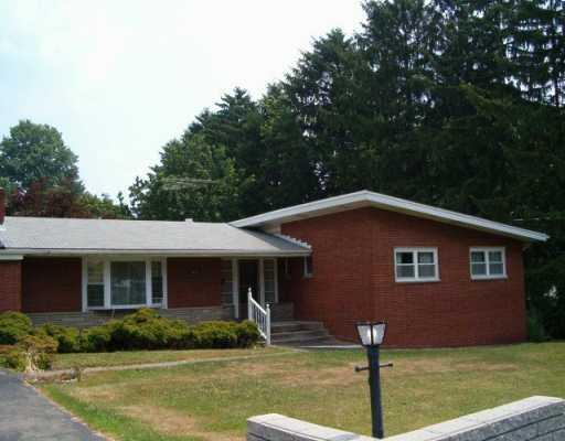 4637 Gardenville Road Baldwin, PA 15236 - Photo 1 of 8 Exterior Front.