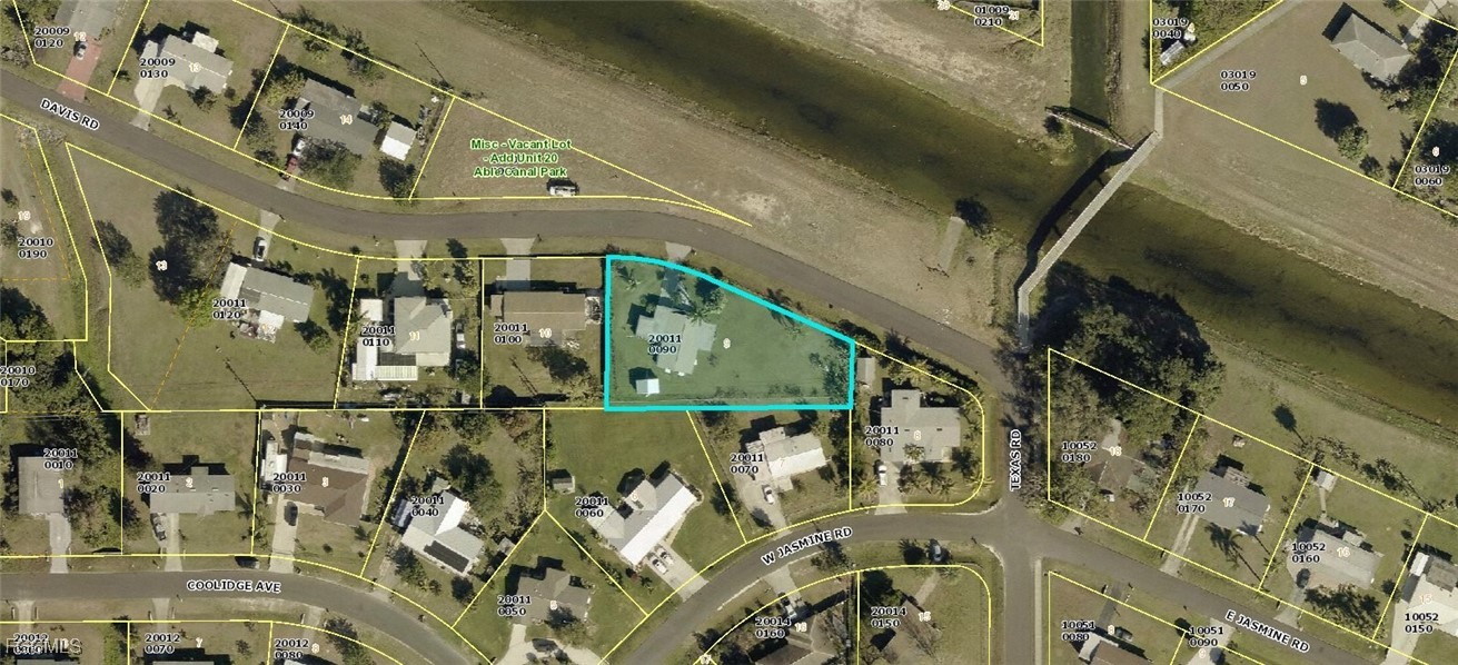 100 Davis Road Lehigh Acres, FL 33936 - Photo 3 of 32