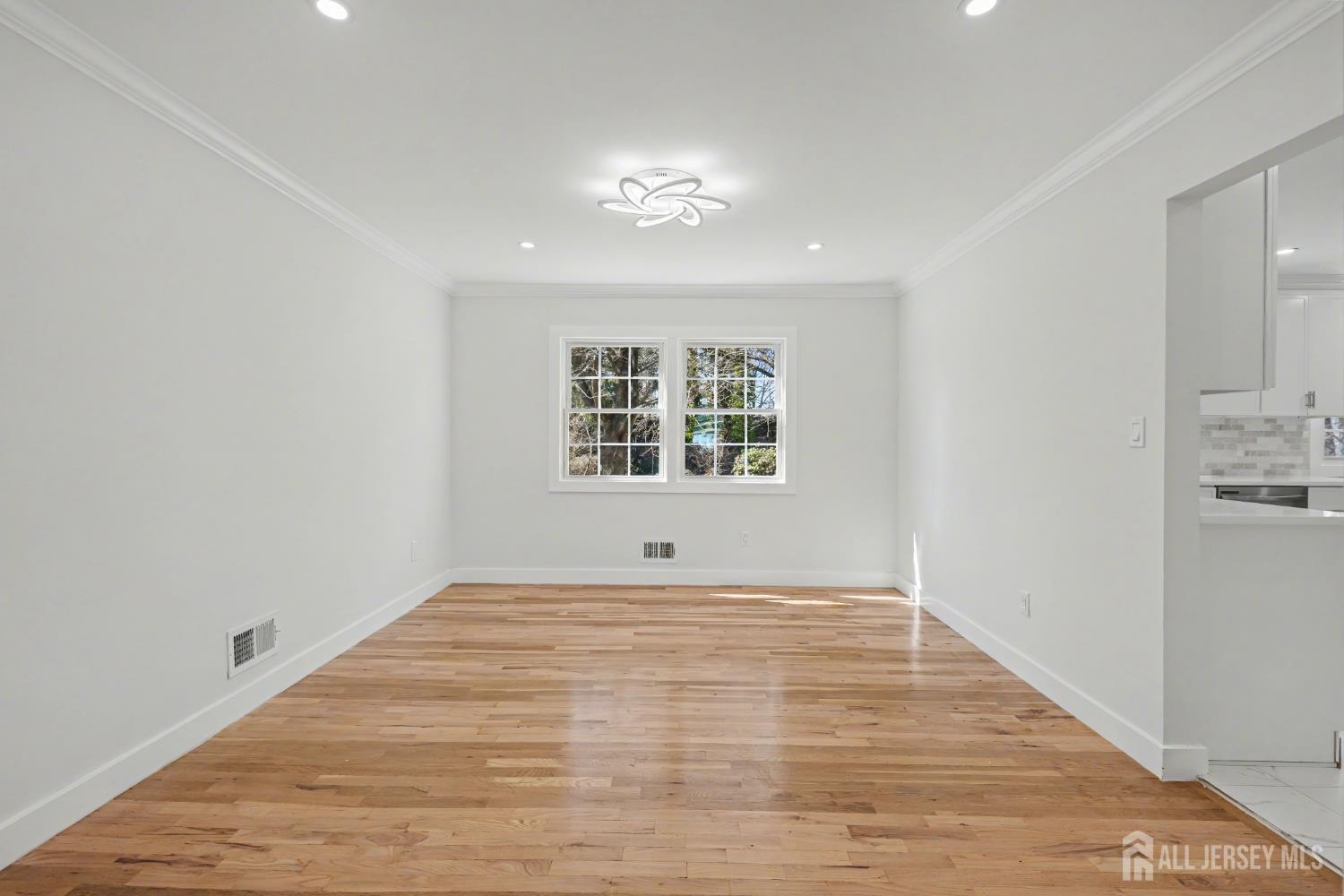 16 Hershey Road East Brunswick, NJ 08816 - Photo 12 of 59