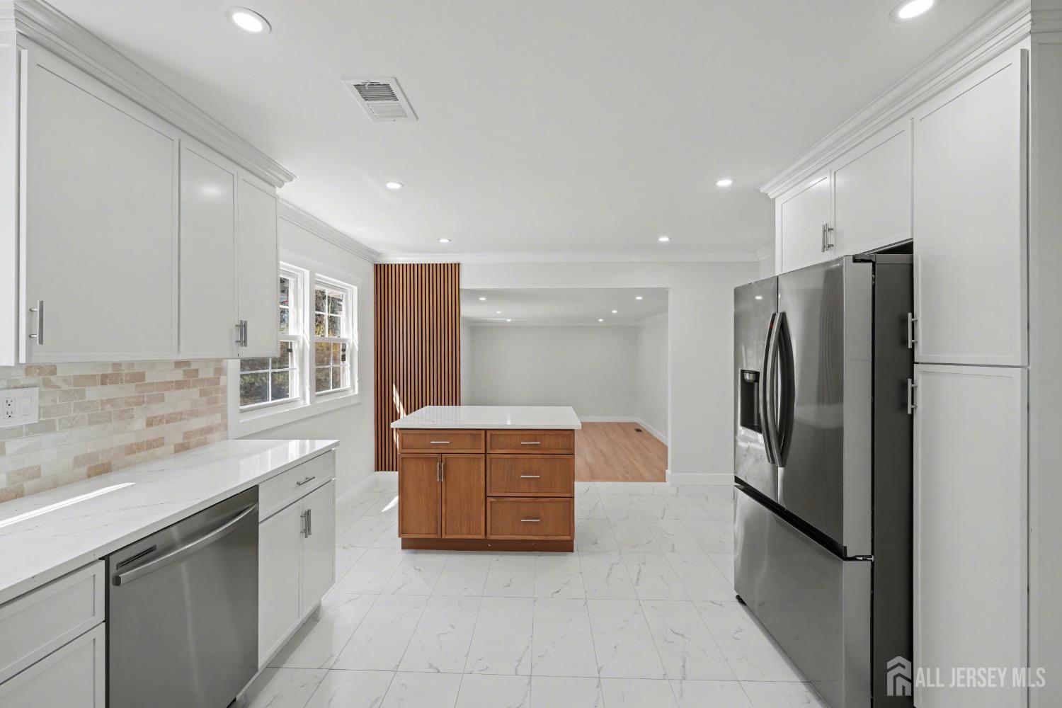 16 Hershey Road East Brunswick, NJ 08816 - Photo 16 of 59