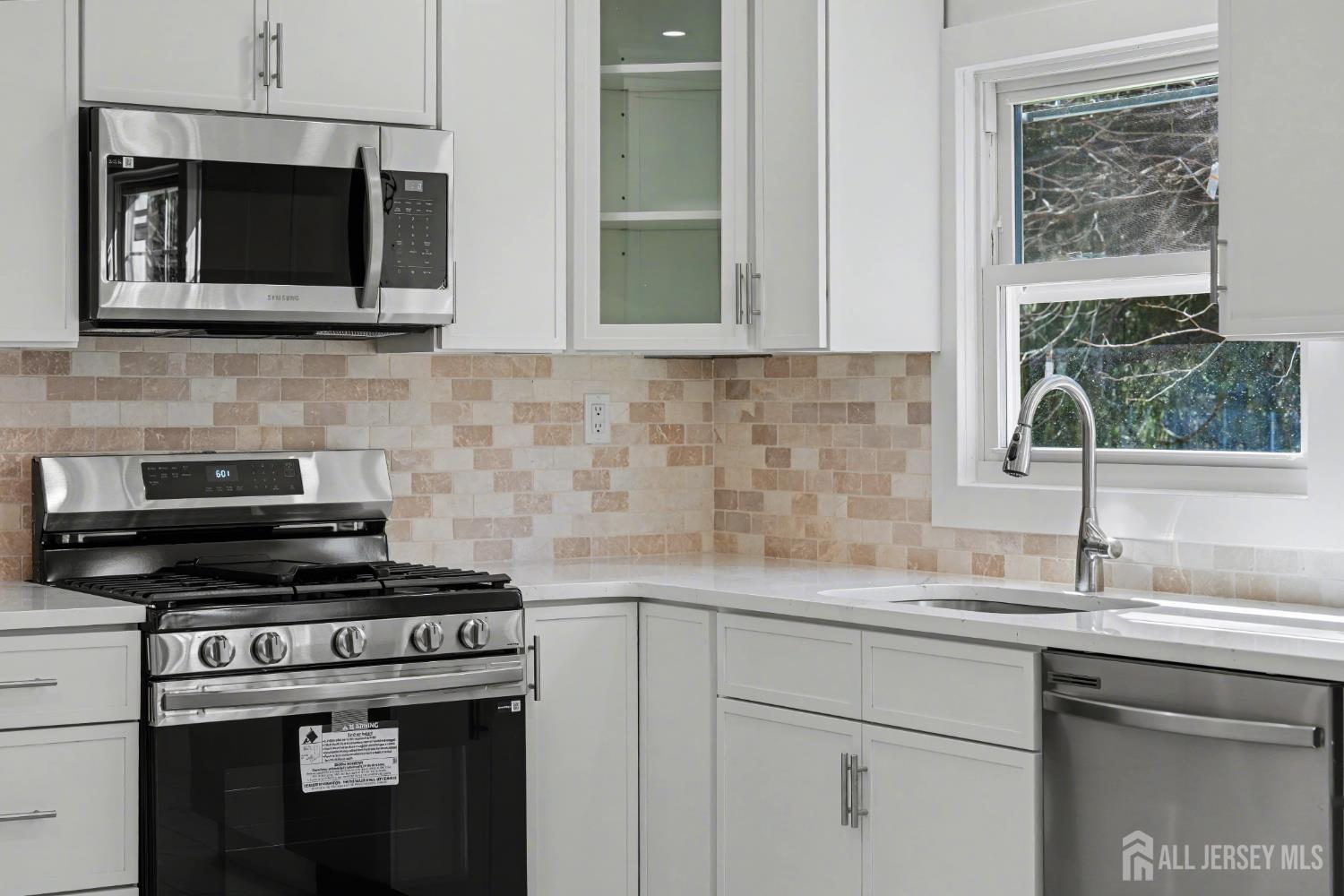 16 Hershey Road East Brunswick, NJ 08816 - Photo 26 of 59