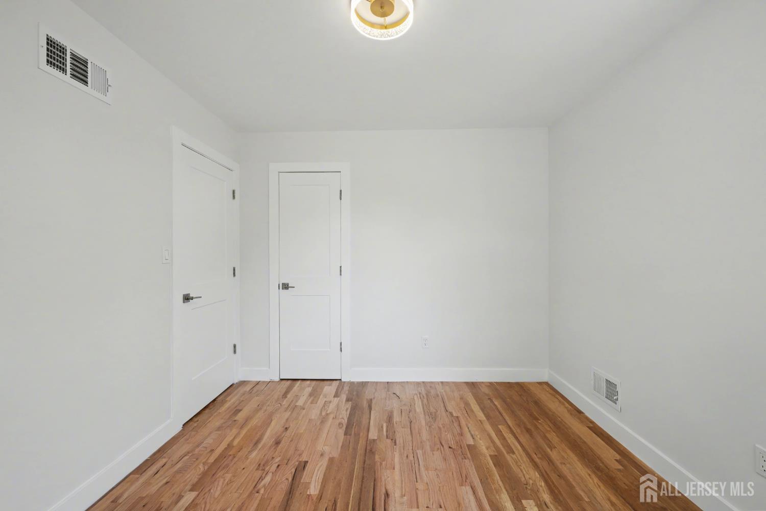 16 Hershey Road East Brunswick, NJ 08816 - Photo 34 of 50