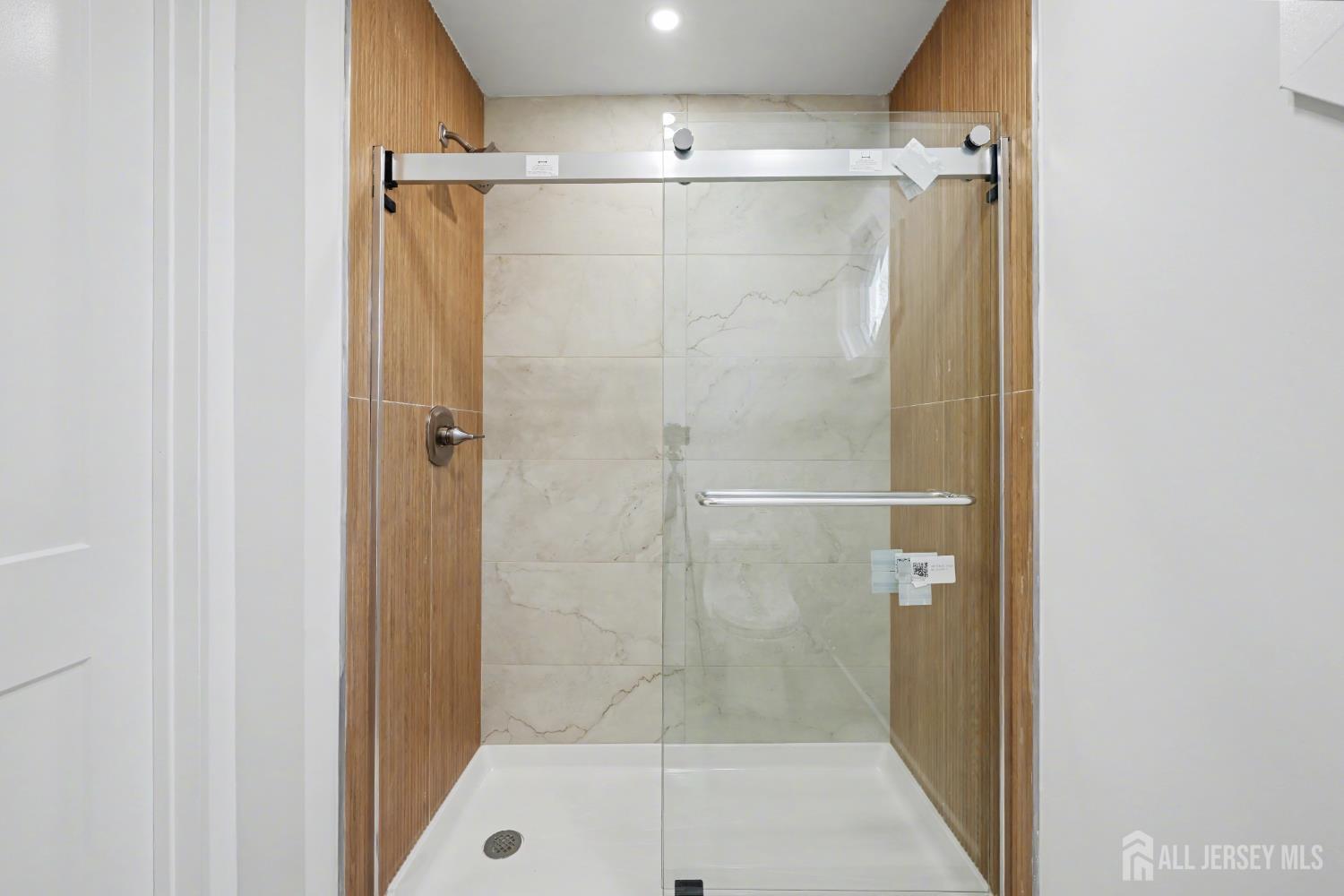 16 Hershey Road East Brunswick, NJ 08816 - Photo 41 of 59