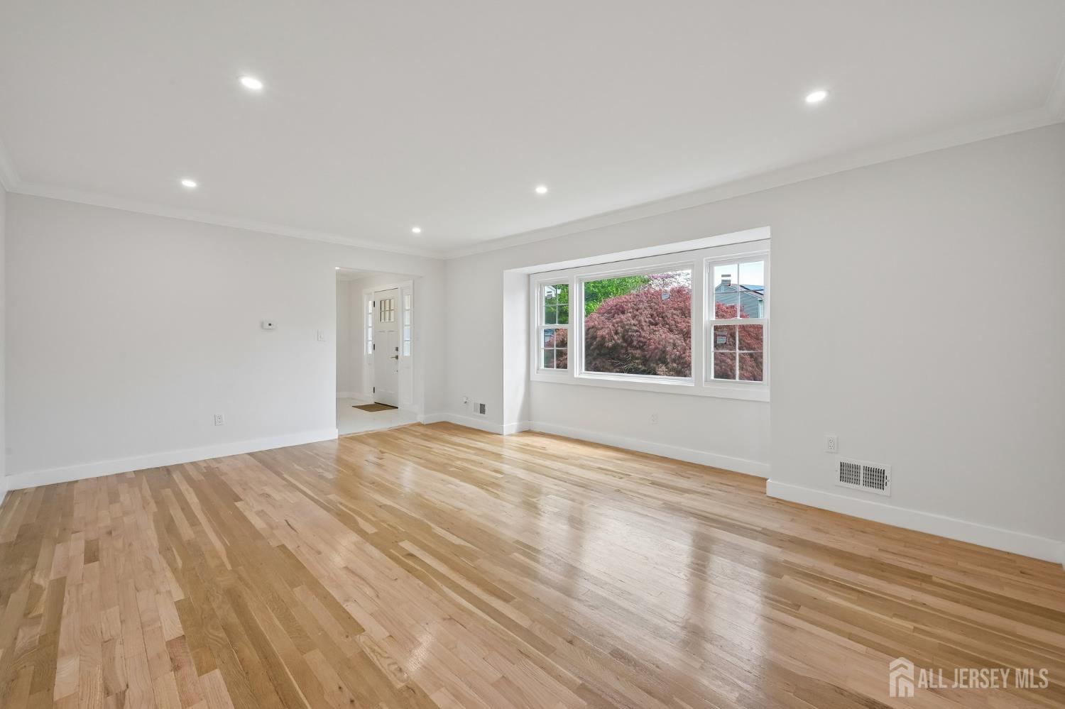 16 Hershey Road East Brunswick, NJ 08816 - Photo 6 of 50