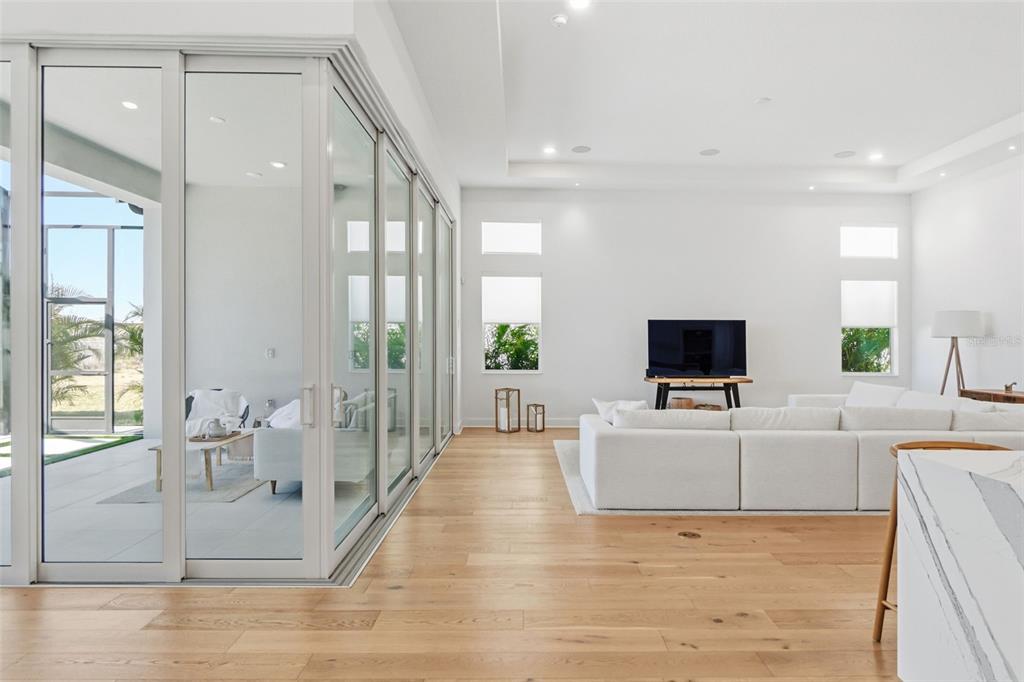 7982 Redonda Loop Bradenton, FL 34202 - Photo 12 of 46