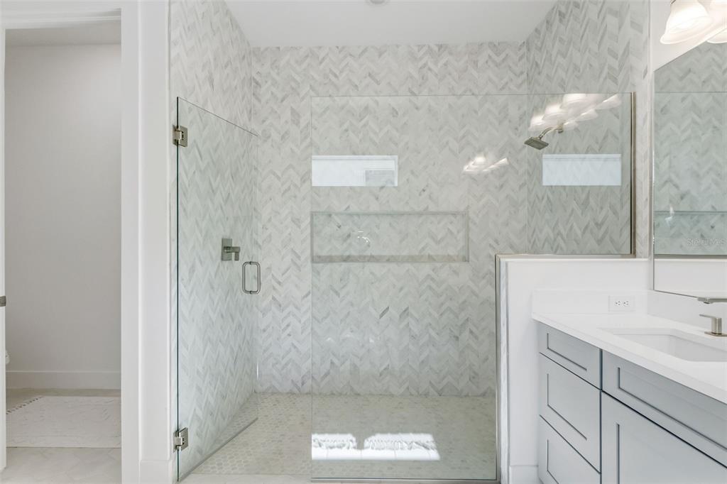 7982 Redonda Loop Bradenton, FL 34202 - Photo 24 of 46