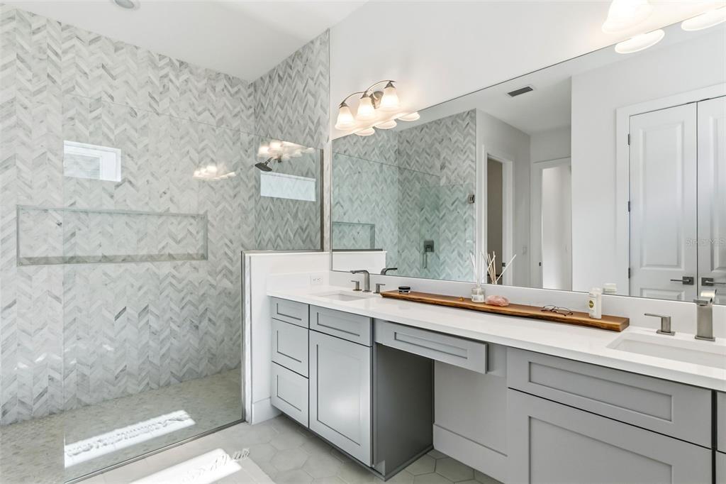 7982 Redonda Loop Bradenton, FL 34202 - Photo 25 of 46