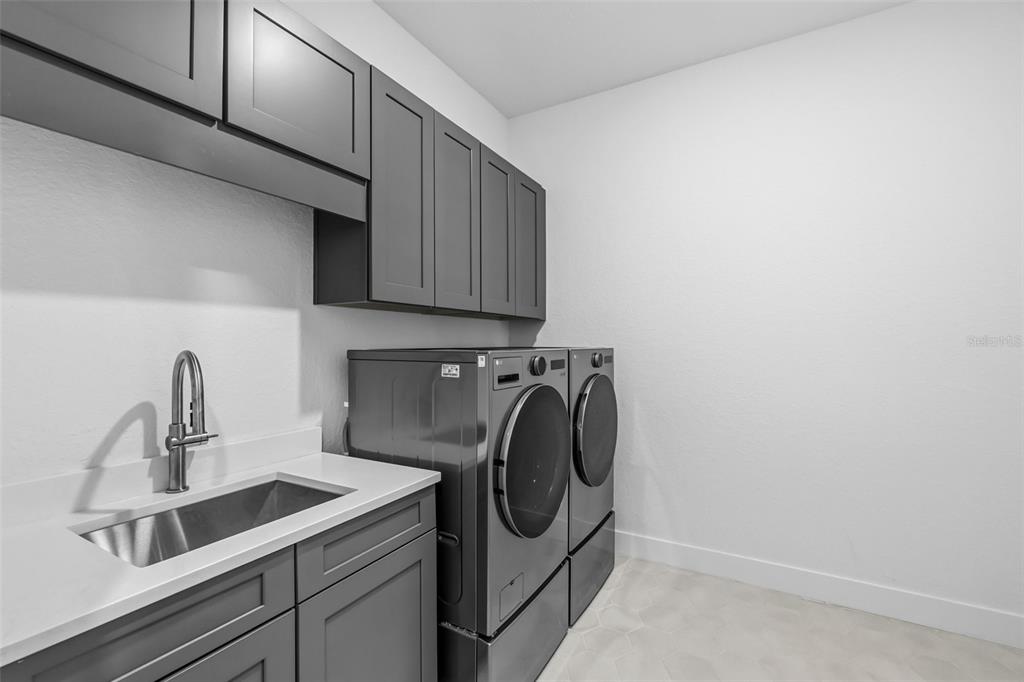 7982 Redonda Loop Bradenton, FL 34202 - Photo 33 of 46