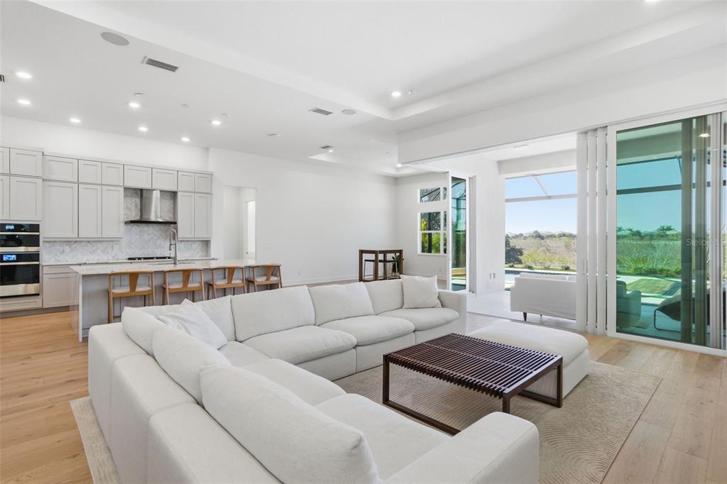 7982 Redonda Loop Bradenton, FL 34202 - Photo 7 of 46