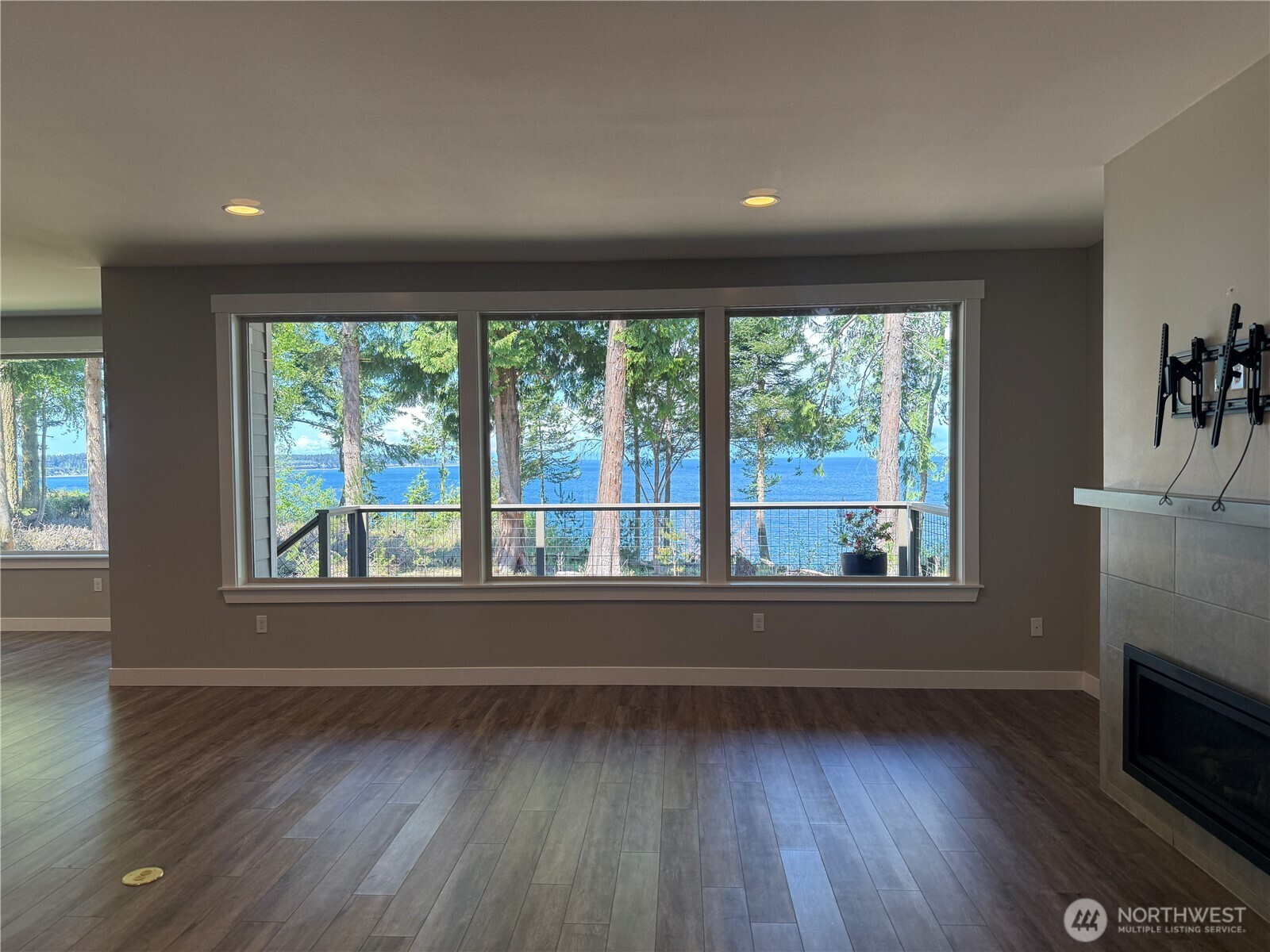 442 Buck Loop Road Sequim, WA 98382 - Photo 7 of 40
