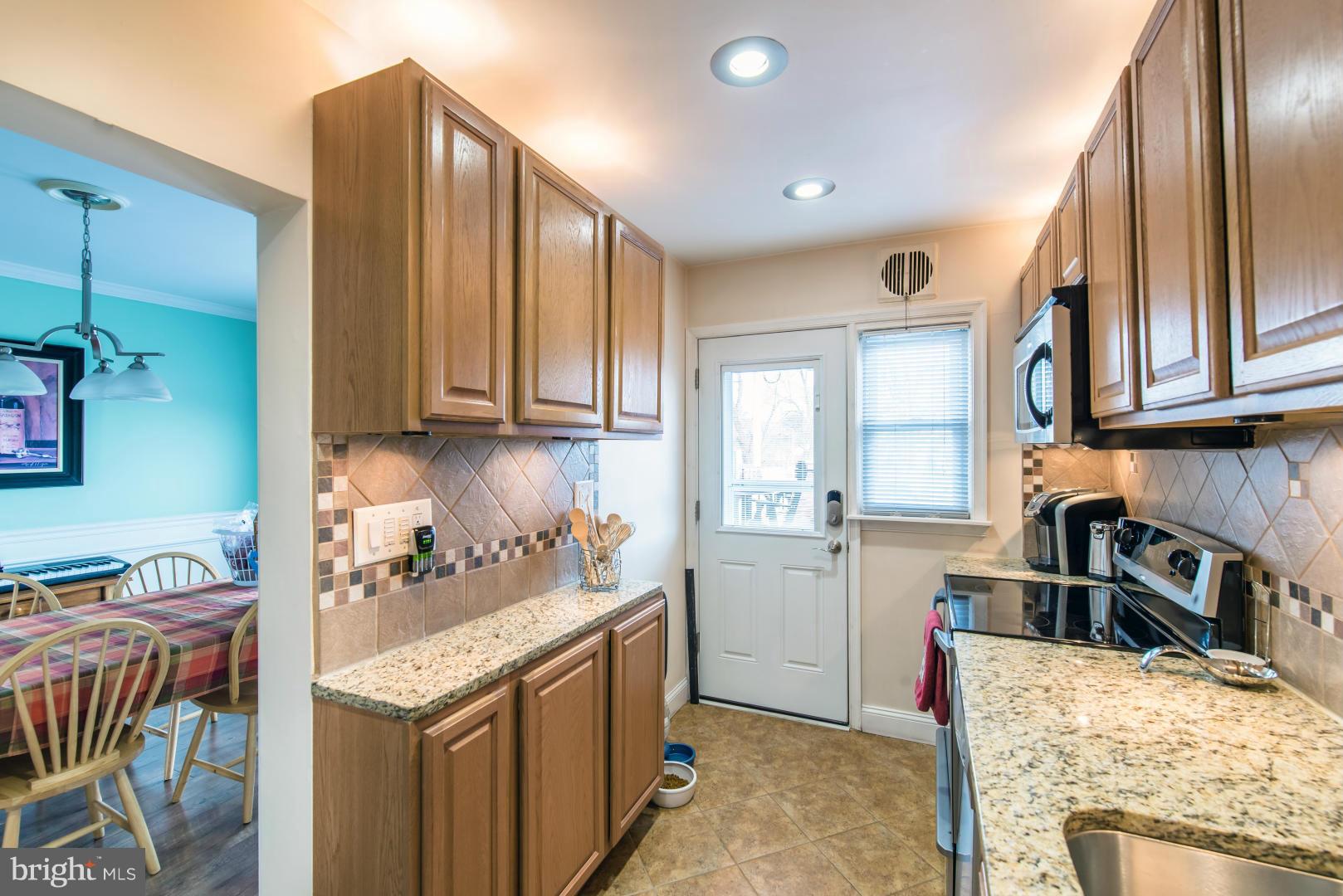 1905 Quentin Road Baltimore, MD 21222 - Photo 10 of 25 Kitchen