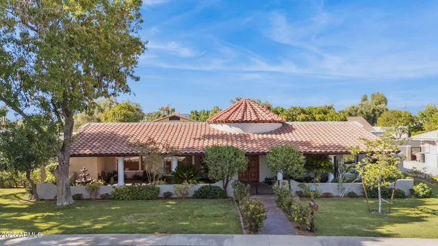 $1,950,000 | 230 West Morten Avenue, Phoenix, AZ 85021