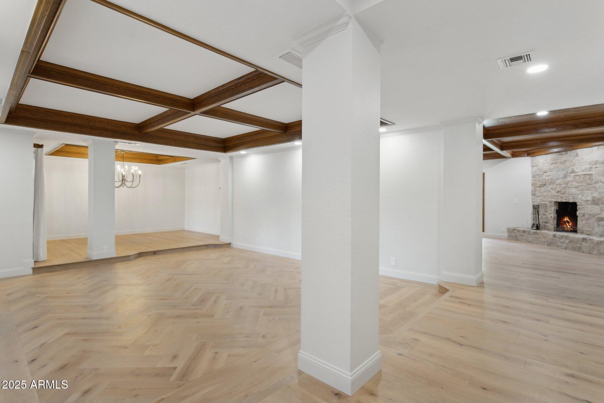 230 West Morten Avenue Phoenix, AZ 85021 - Photo 12 of 69 Formal living and dining rooms