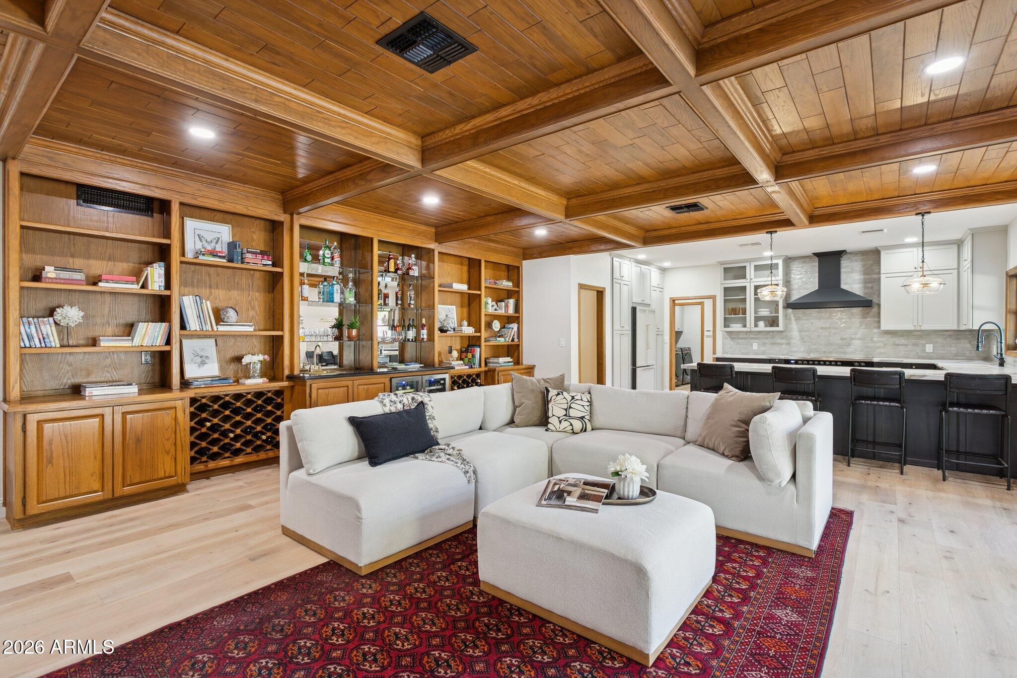 230 West Morten Avenue Phoenix, AZ 85021 - Photo 23 of 69 Family room