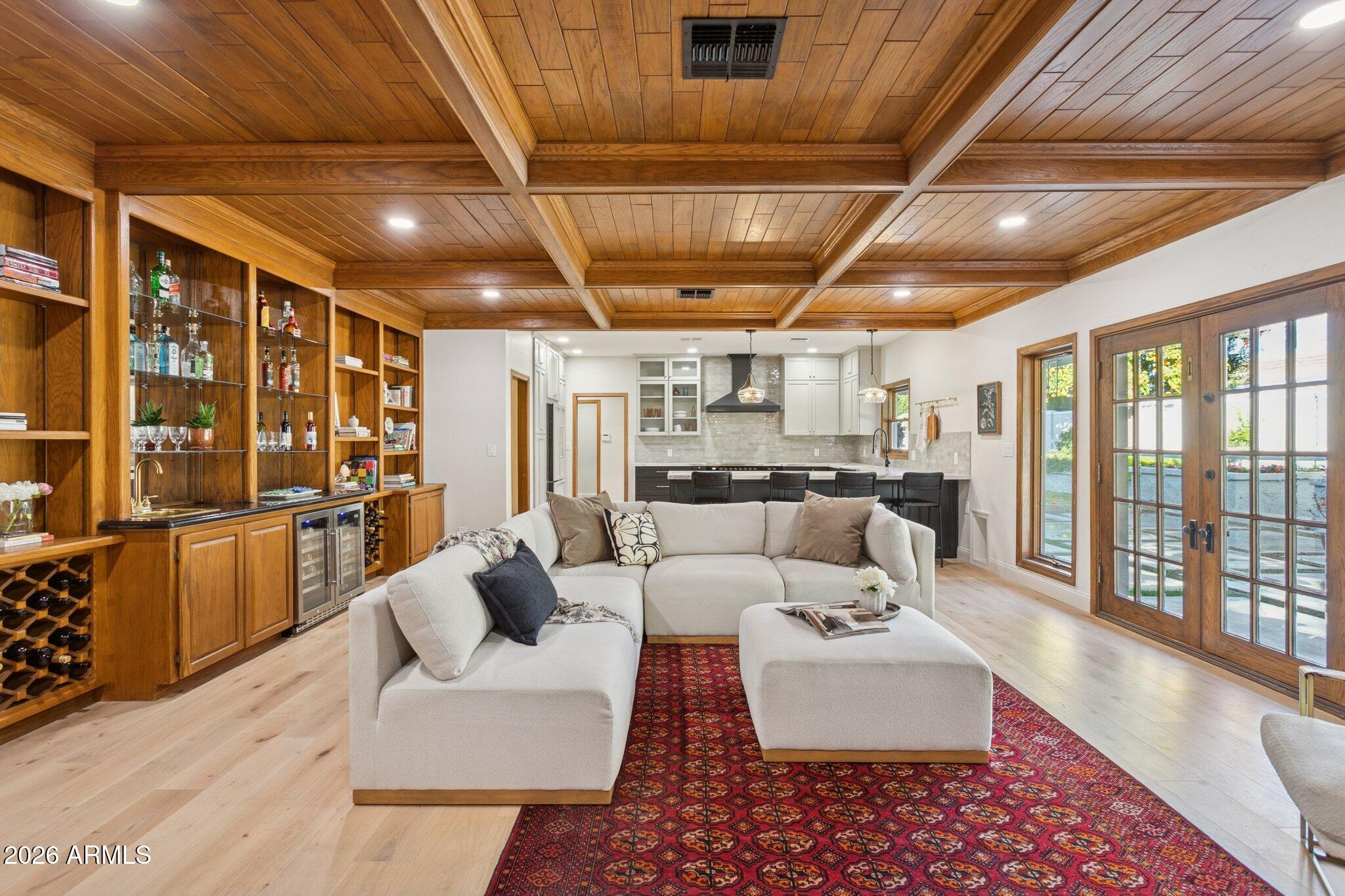 230 West Morten Avenue Phoenix, AZ 85021 - Photo 25 of 69 Family room