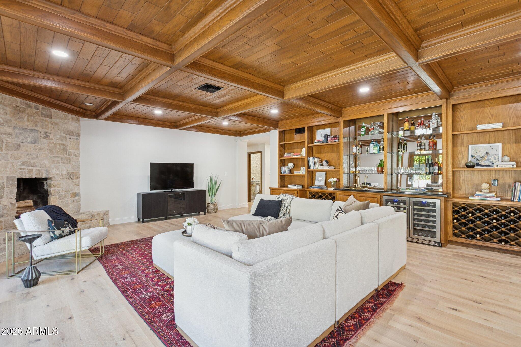 230 West Morten Avenue Phoenix, AZ 85021 - Photo 26 of 69 Family room