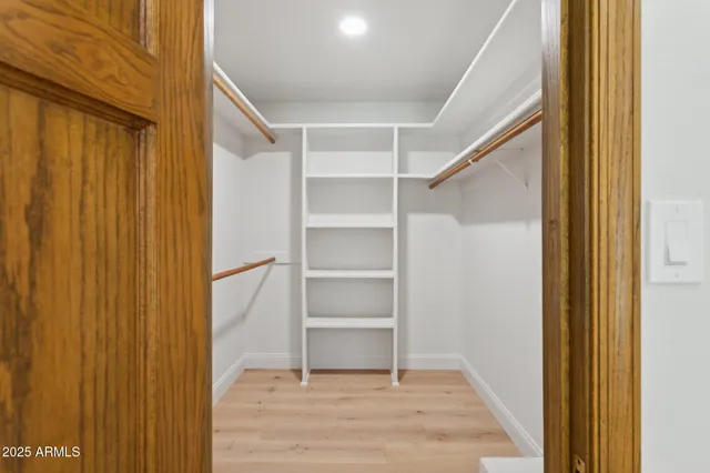 $1,950,000 | 230 West Morten Avenue, Phoenix, AZ 85021