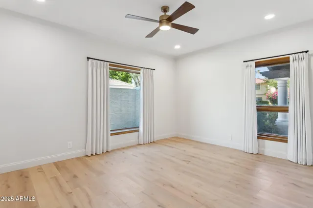 $1,950,000 | 230 West Morten Avenue, Phoenix, AZ 85021