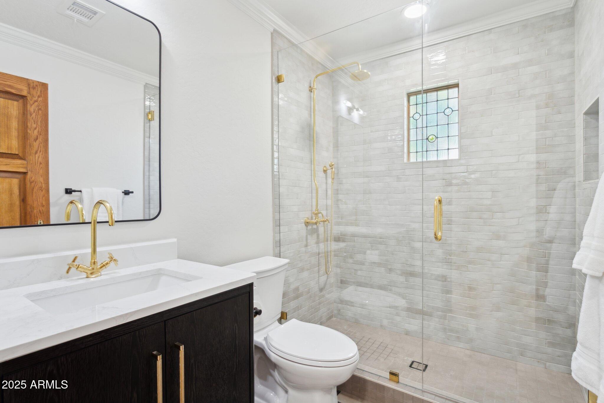 230 West Morten Avenue Phoenix, AZ 85021 - Photo 53 of 69 Bathroom