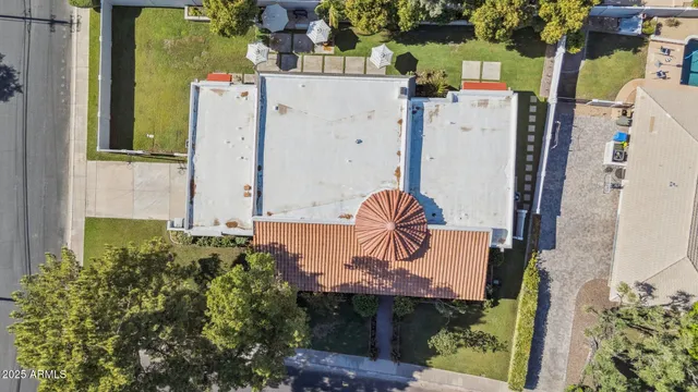 $1,950,000 | 230 West Morten Avenue, Phoenix, AZ 85021