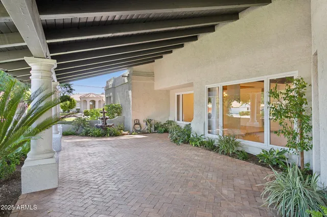 $1,950,000 | 230 West Morten Avenue, Phoenix, AZ 85021