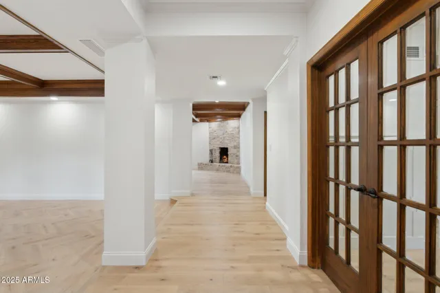 $1,950,000 | 230 West Morten Avenue, Phoenix, AZ 85021