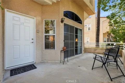 $659,000 | 7109 Farralone Avenue, Unit 117, Canoga Park, CA 91303