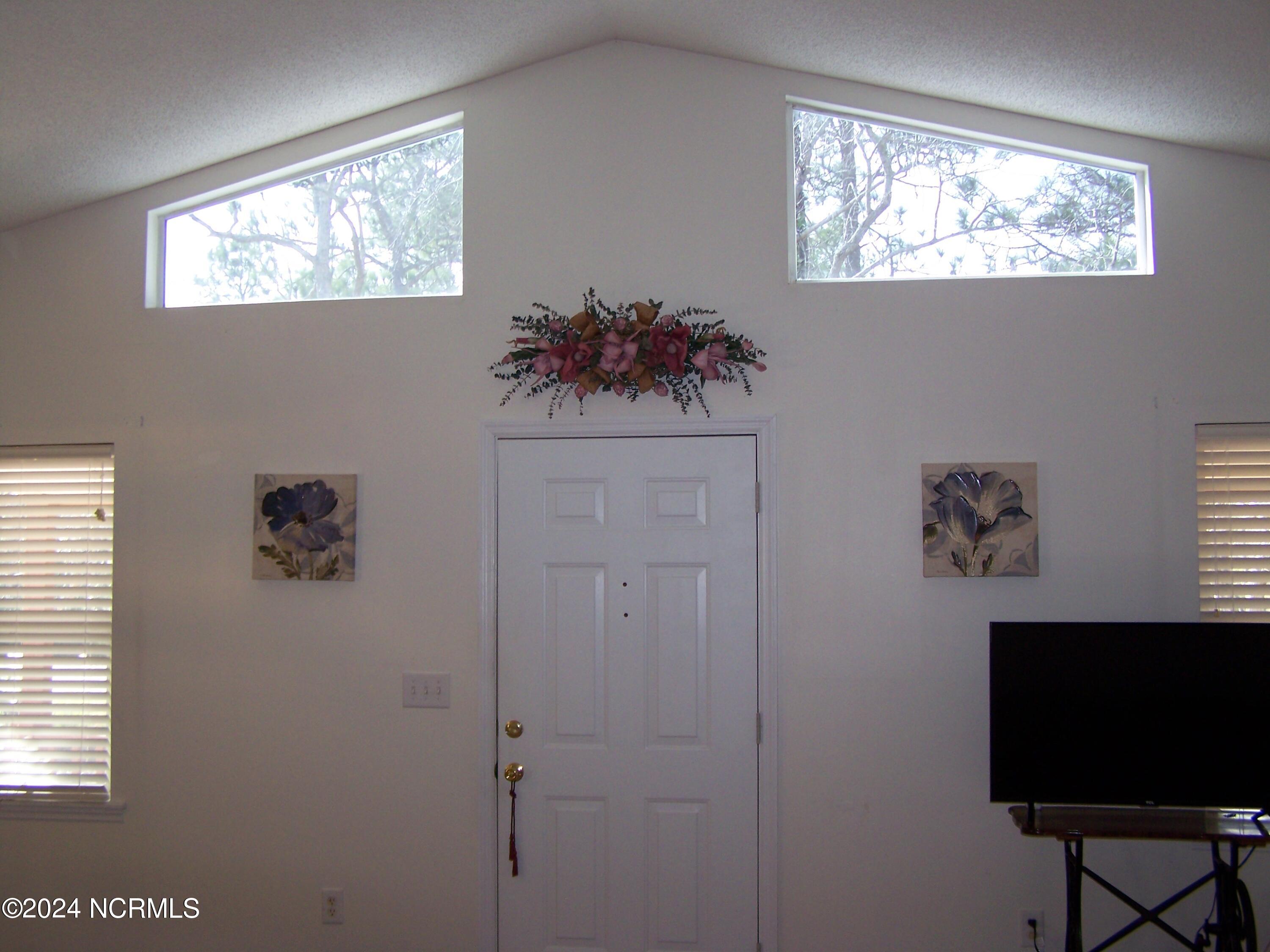 36 North Lake Drive Boiling Spring Lakes, NC 28461 - Photo 12 of 55 100_3669
