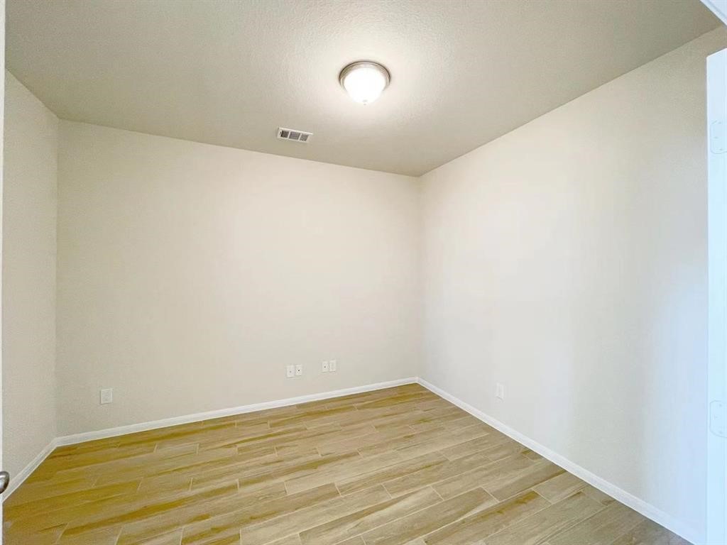 4403 Silvergrass Lane Katy, TX 77493 - Photo 5 of 26 a view of room