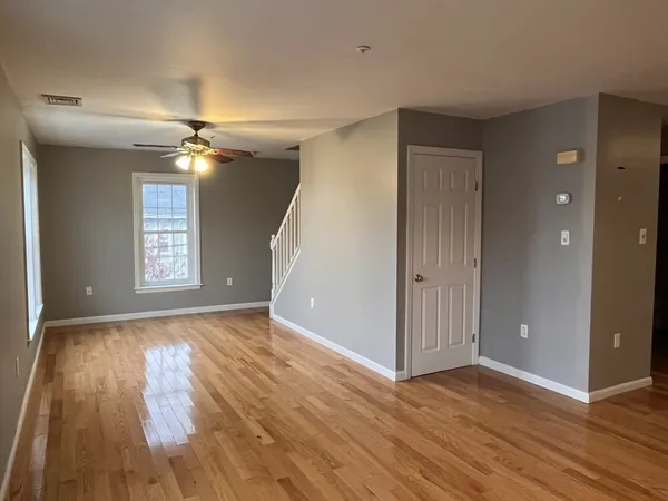 $3,300 | 242 Park Avenue, Unit 5, Revere, MA 02151
