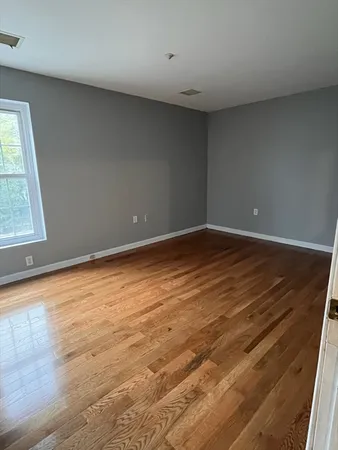 $3,300 | 242 Park Avenue, Unit 5, Revere, MA 02151