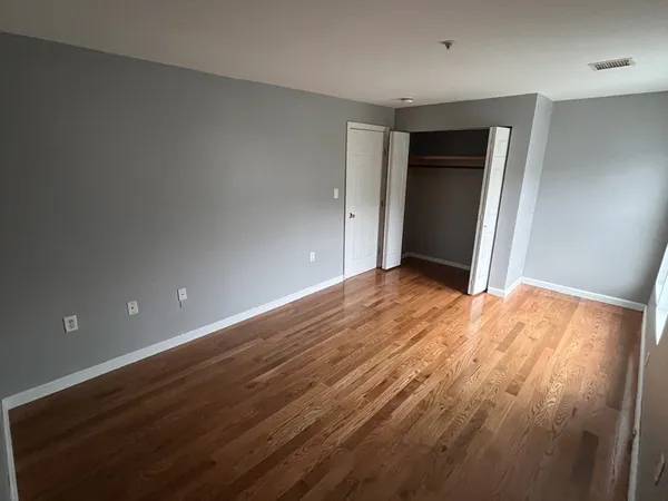 $3,300 | 242 Park Avenue, Unit 5, Revere, MA 02151