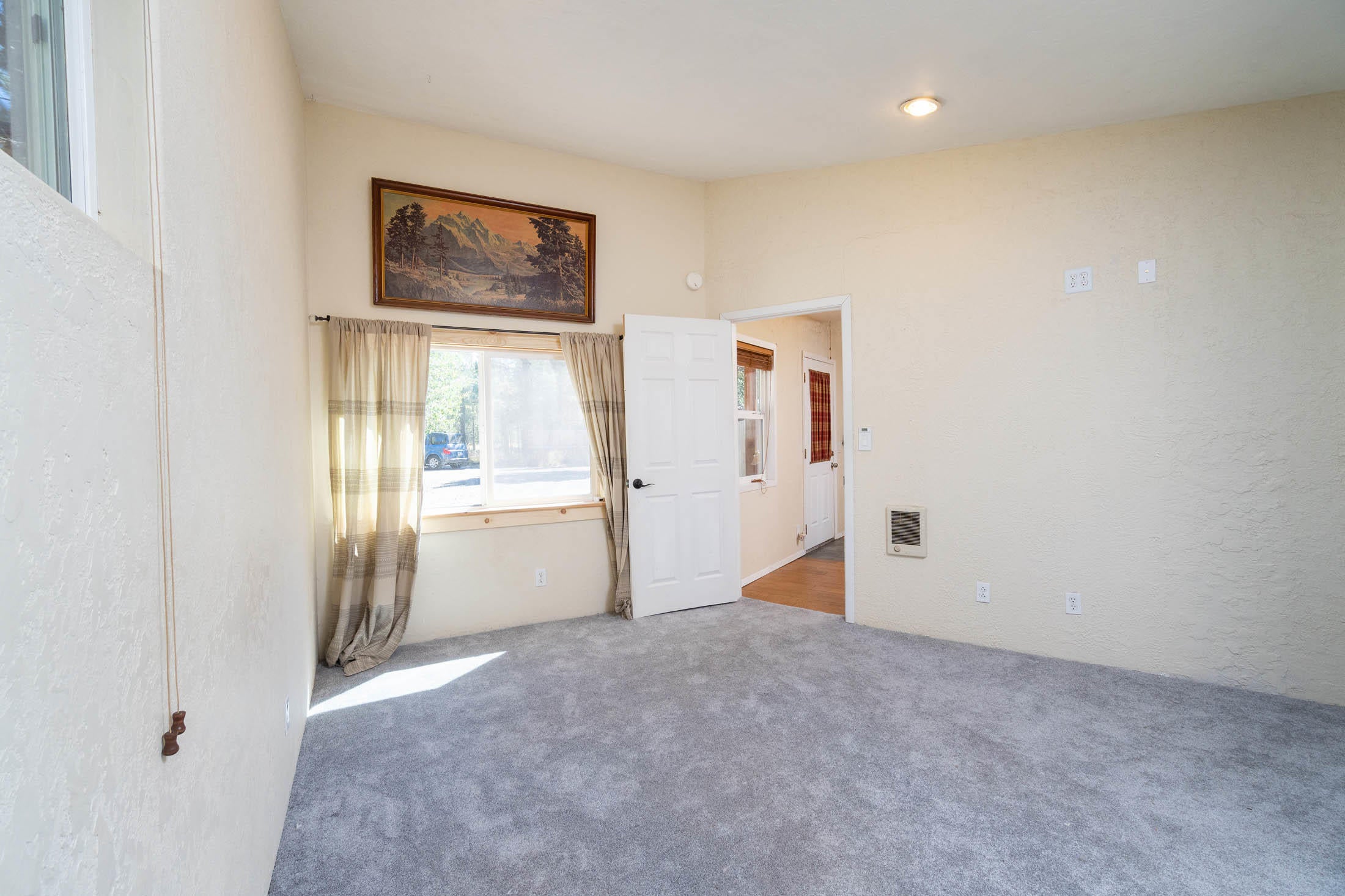 17095 Hermosa Road Bend, OR 97707 - Photo 18 of 24 Bedroom