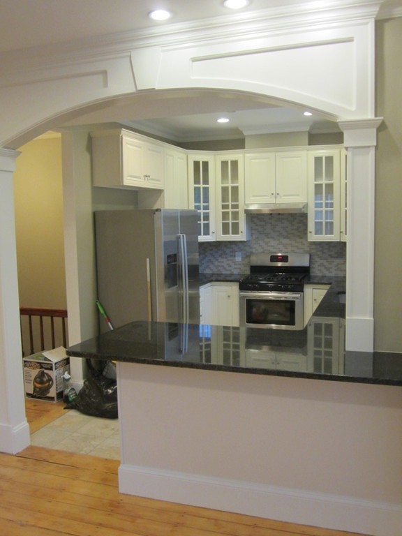 6 Centre Street, Unit 2 Cambridge, MA 02139 - Photo 1 of 6