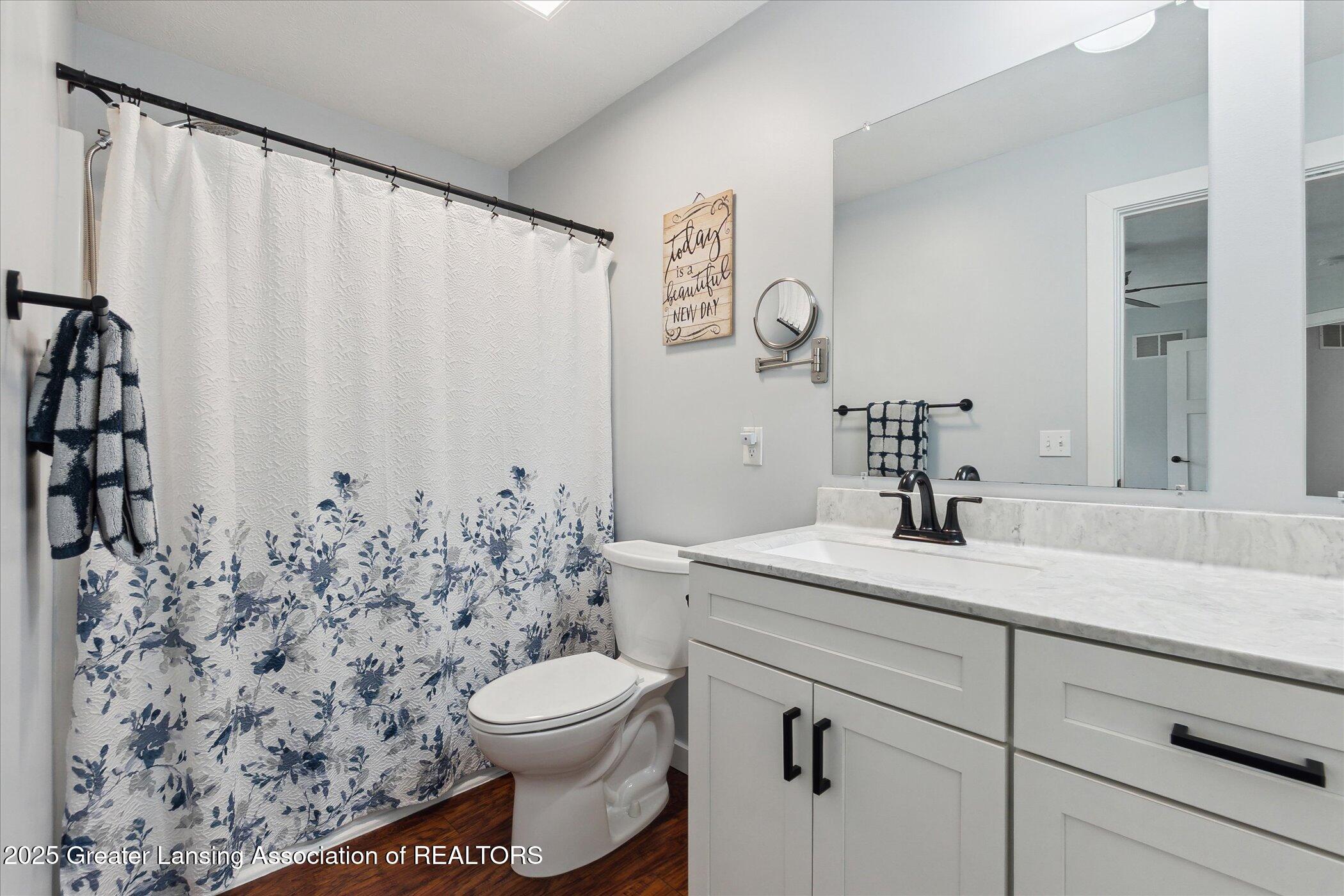 112 East Barber Street Ithaca, MI 48847 - Photo 28 of 41 23-112-E-Barber-St-Ithaca-MI-48847-Windo