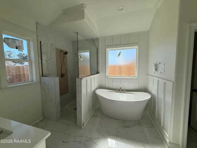 $393,536 | 103 Fountain Mdw Drive, Broussard, LA 70518