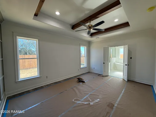 $393,536 | 103 Fountain Mdw Drive, Broussard, LA 70518