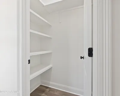 $393,036 | 103 Fountain Mdw Drive, Broussard, LA 70518