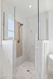 $393,036 | 103 Fountain Mdw Drive, Broussard, LA 70518