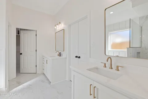 $393,036 | 103 Fountain Mdw Drive, Broussard, LA 70518