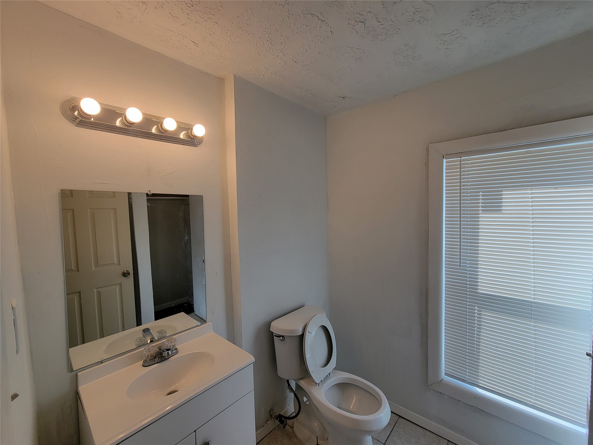 830 Becker Street Channelview, TX 77530 - Photo 17 of 19 Hall Bath