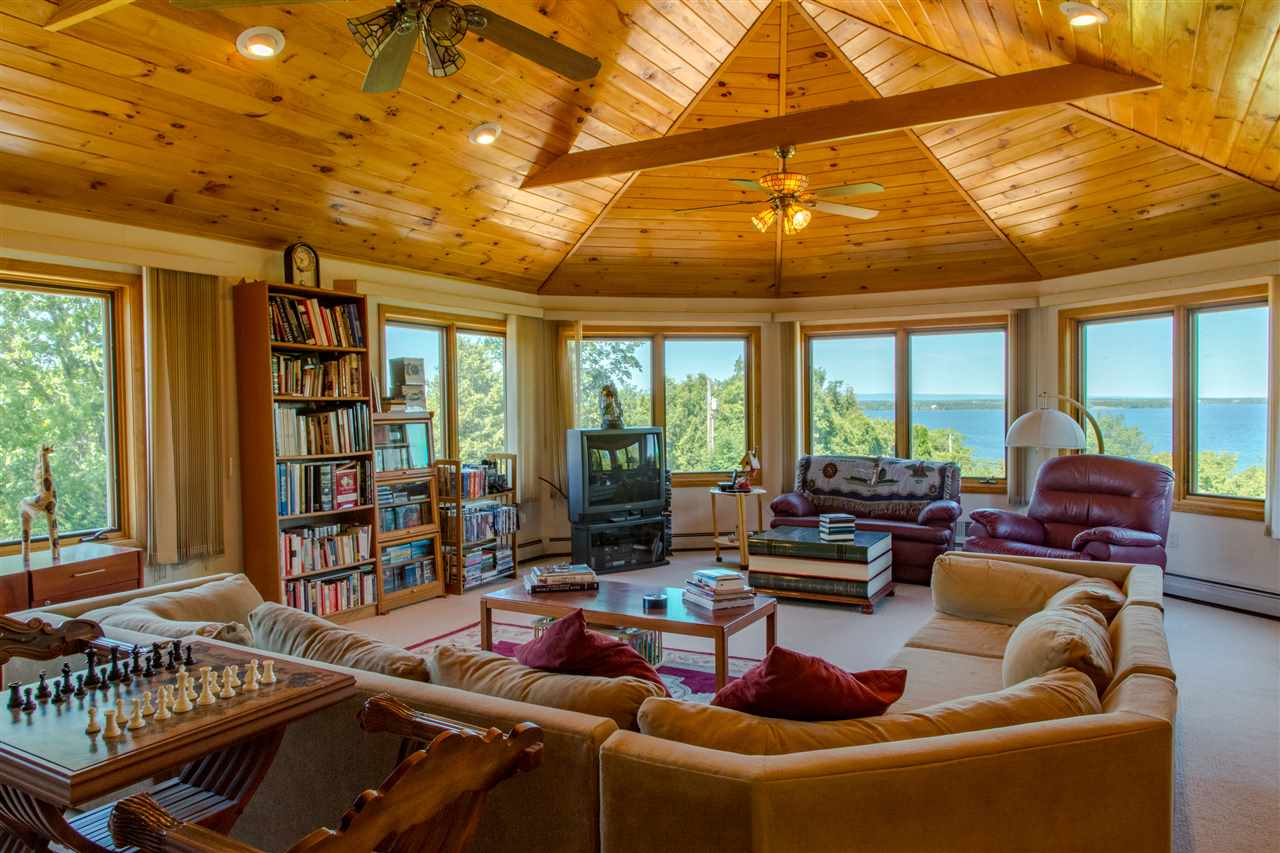 122 Eagle Mountain Harbor Road Milton, VT 05468 - Photo 7 of 40 Gallery Image 7