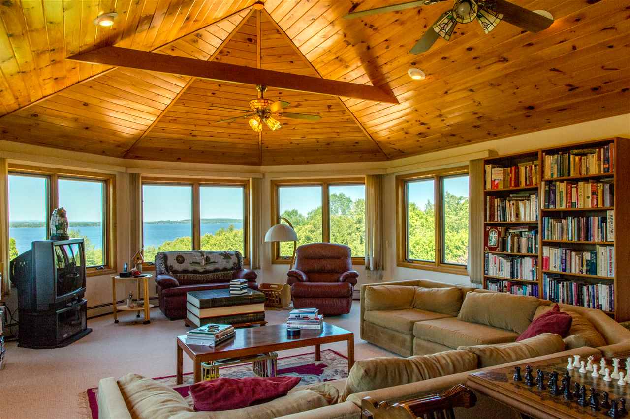 122 Eagle Mountain Harbor Road Milton, VT 05468 - Photo 8 of 40 Gallery Image 8