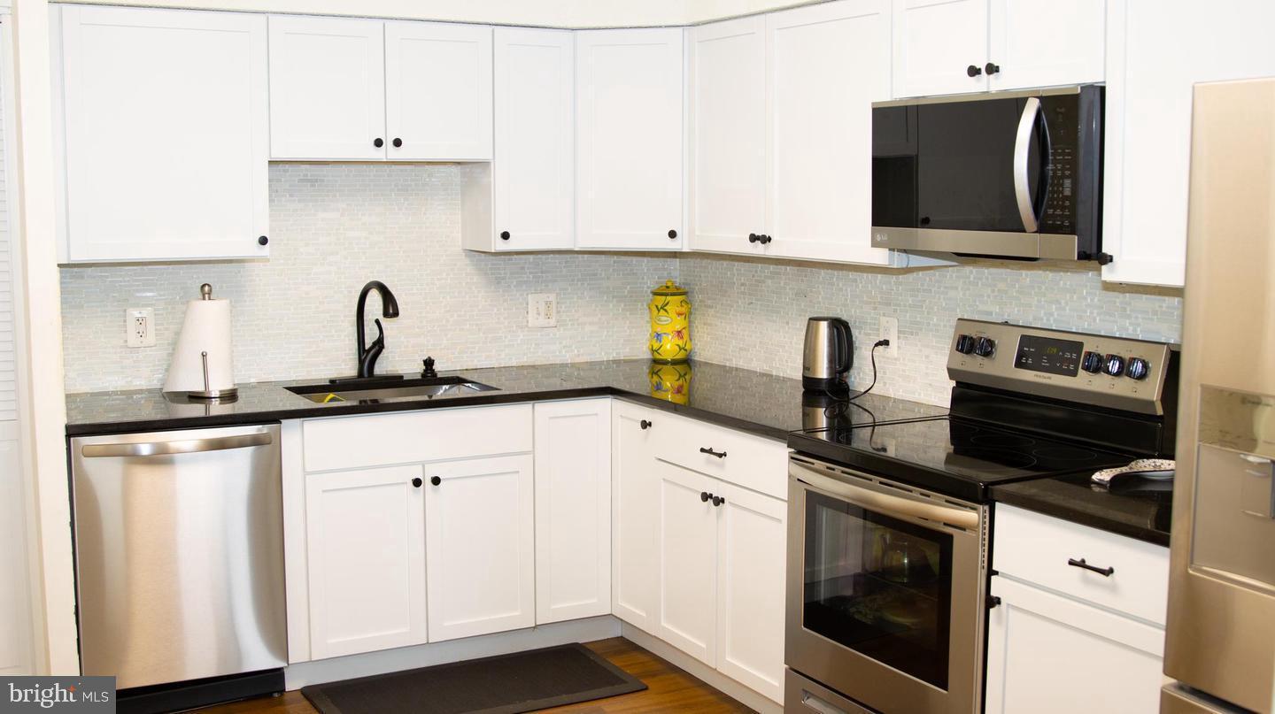 5501 Seminary Road, Unit 1612S Falls Church, VA 22041 - Photo 15 of 24