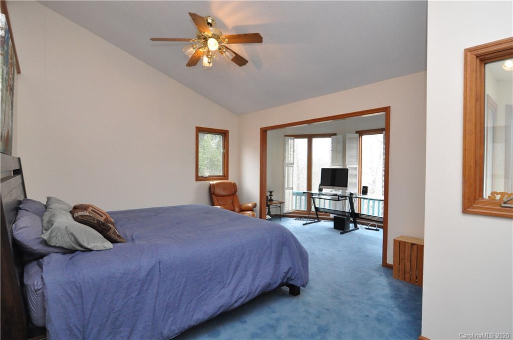 350 Cherokee Circle Tryon, NC 28782 - Photo 20 of 32 Gallery Image 20
