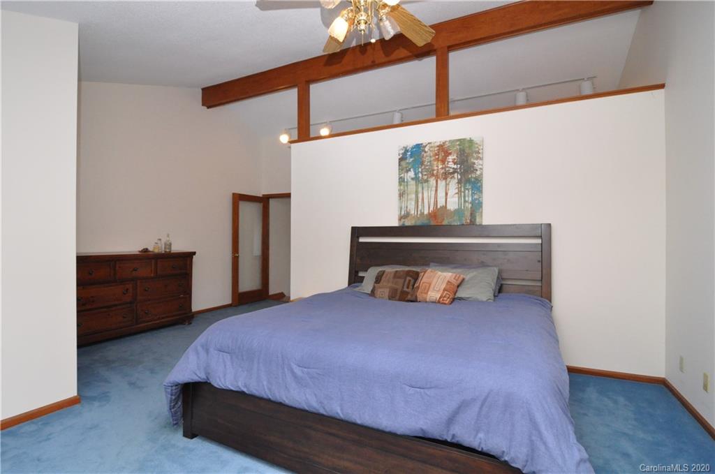 350 Cherokee Circle Tryon, NC 28782 - Photo 21 of 32 Gallery Image 21