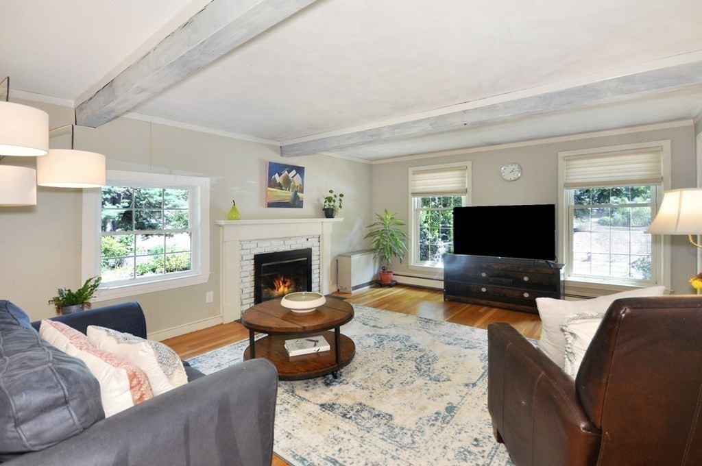 73 North Branch Road Concord, MA 01742 - Photo 9 of 18