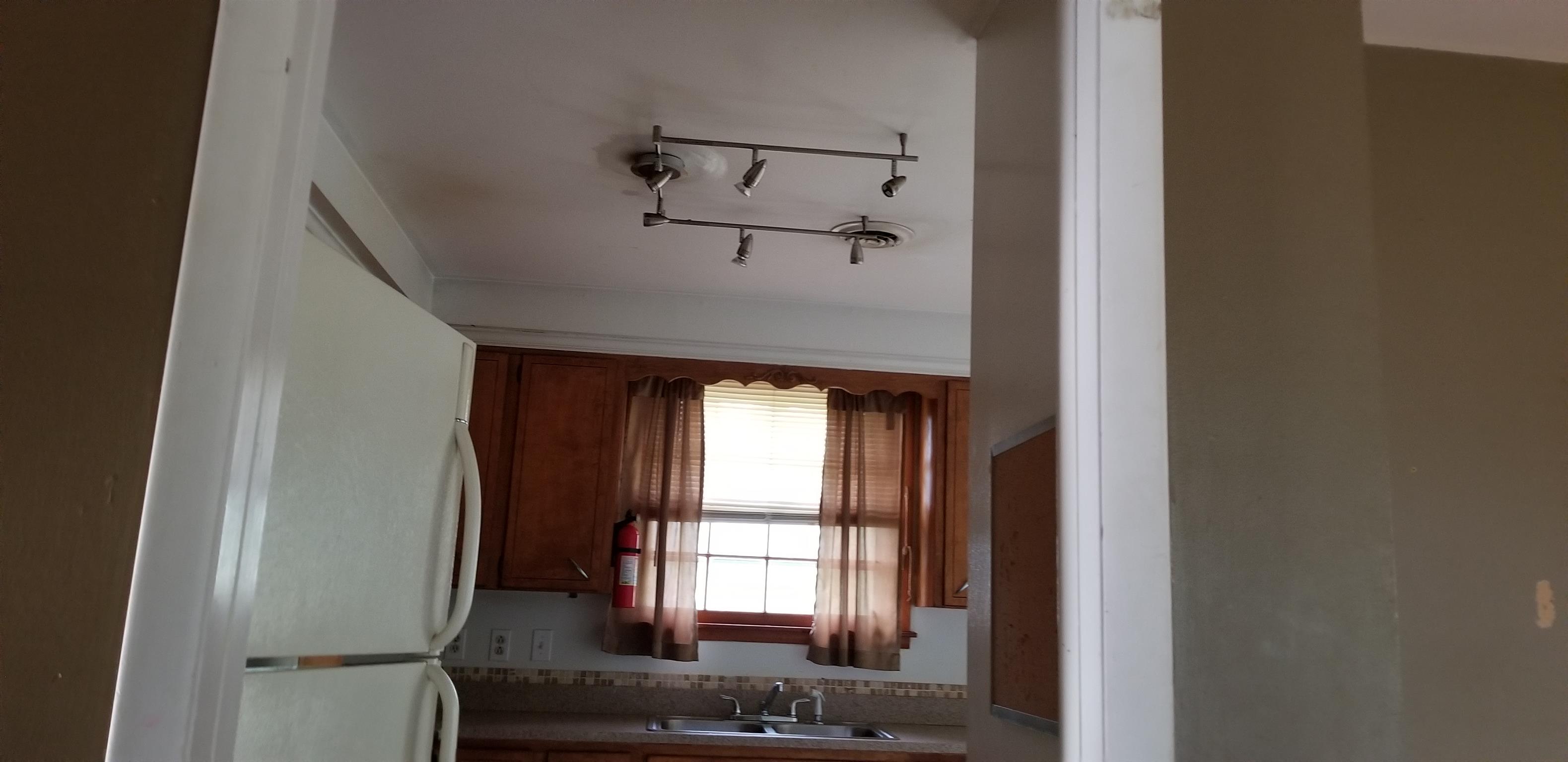 213 Shiloh Road Clarksville, TN 37042 - Photo 12 of 30 Gallery Image 12