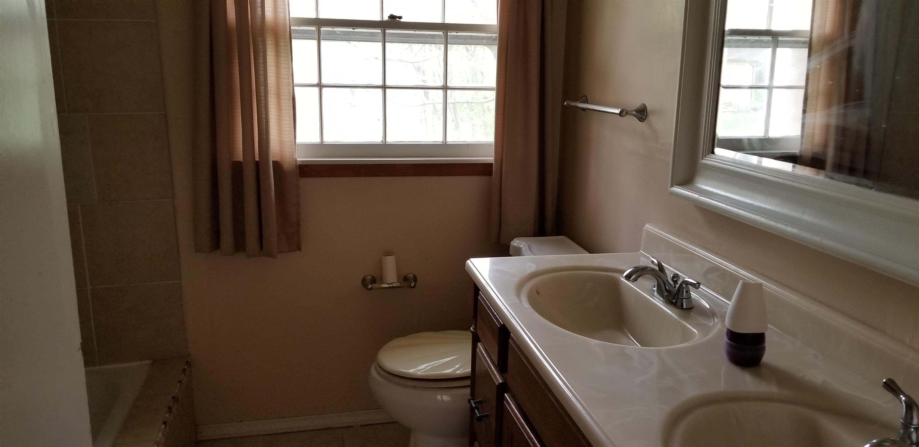 213 Shiloh Road Clarksville, TN 37042 - Photo 22 of 30 Gallery Image 22